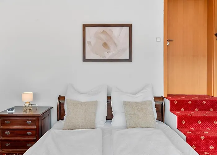 Scharnhaeusle 15 - Guest